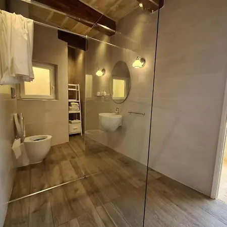 Villa With Large Pool And Garden In Gozo