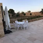 With Large Pool And Garden In Gozo 빌라