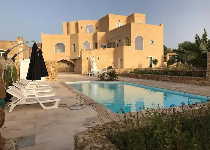 With Large Pool And Garden In Gozo